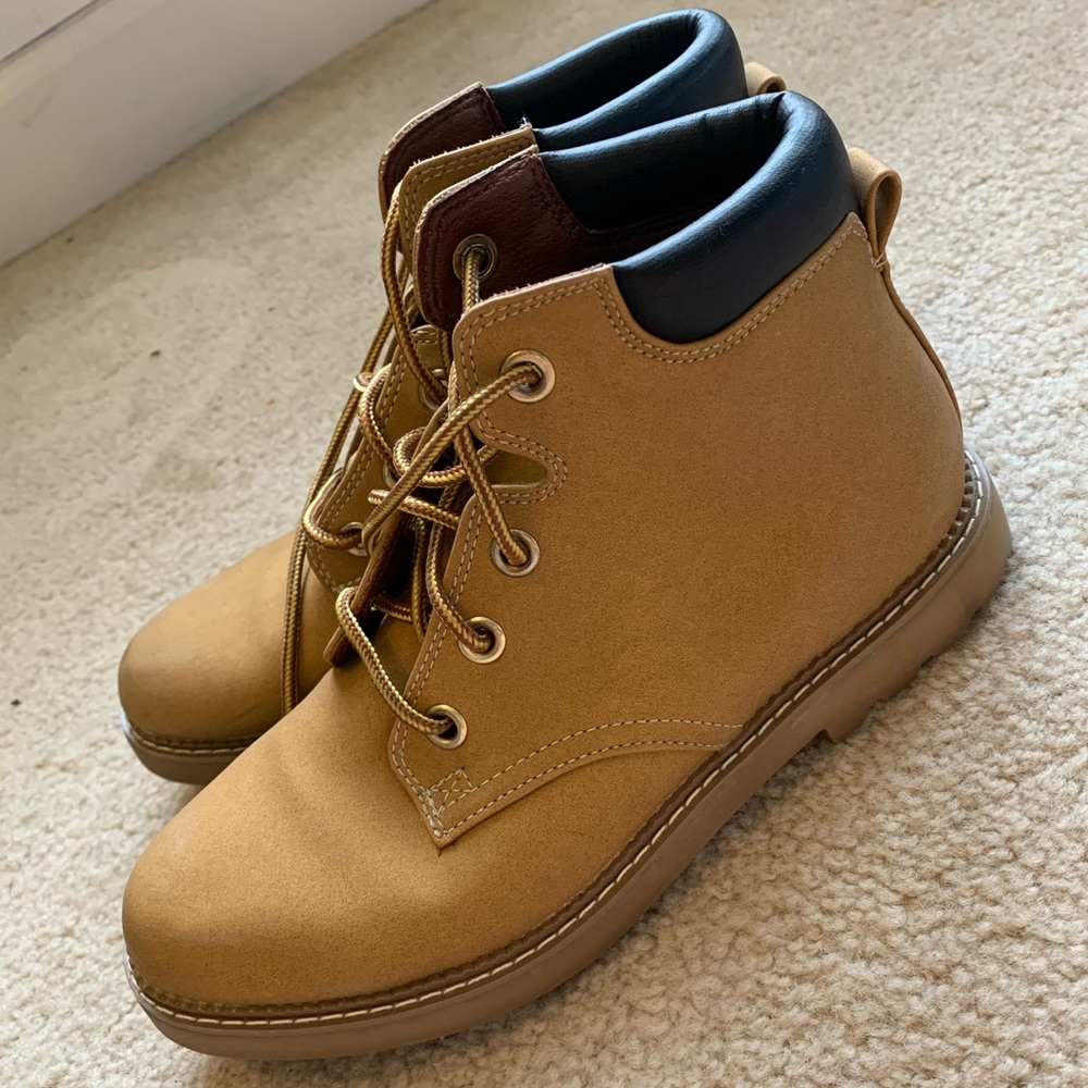 Original Rugged Outback Boots